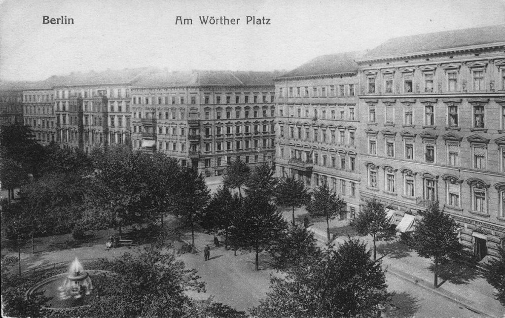 Eine historische Fotografie aus dem Jahr 1891 vom Wörther Platz (heute: Kollwitzplatz). Es handelt sich um eine Luftaufnahme.